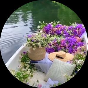 Meet your Posher, Denise